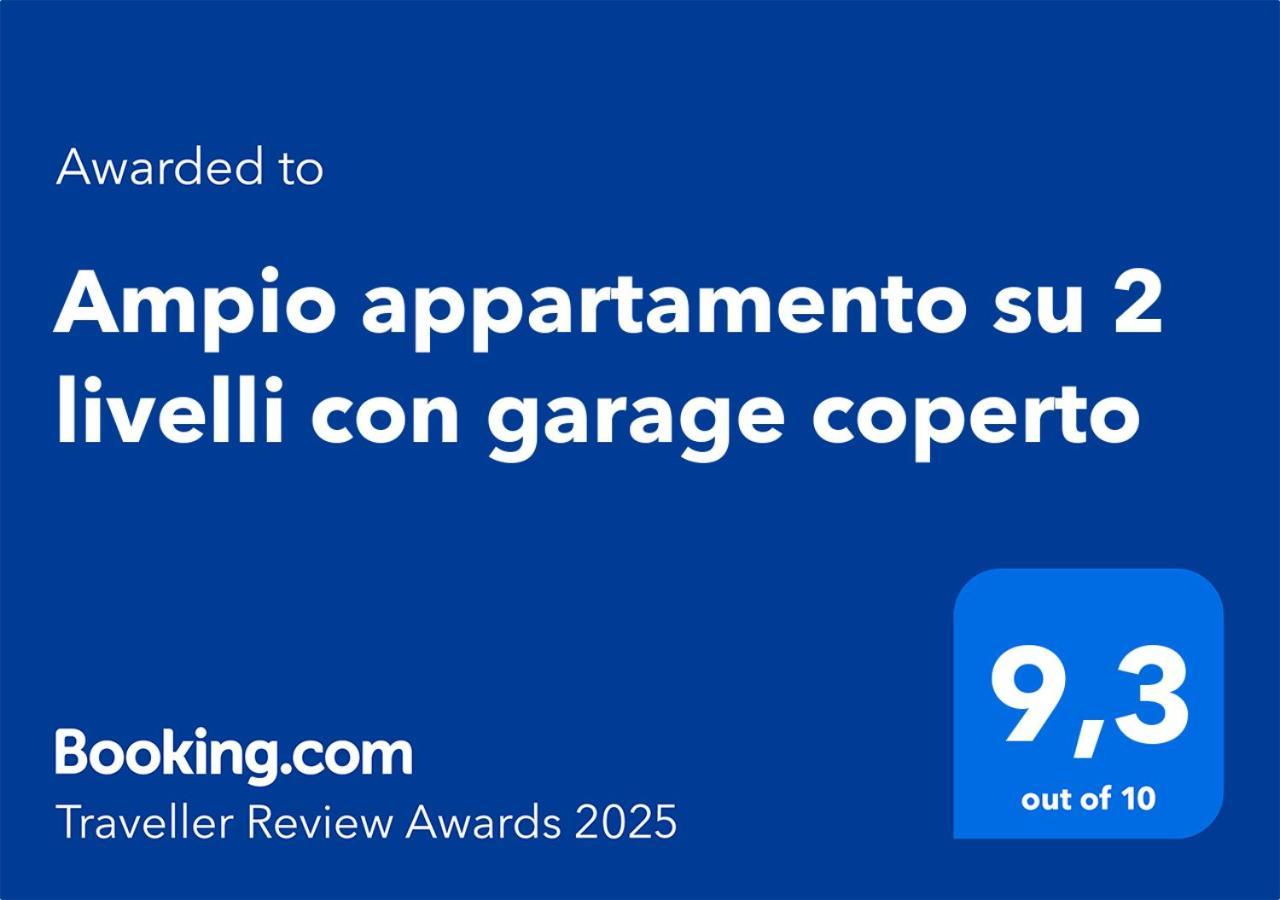 Ampio Appartamento Su 2 Livelli Con Garage Coperto ヴァルダーオラ エクステリア 写真